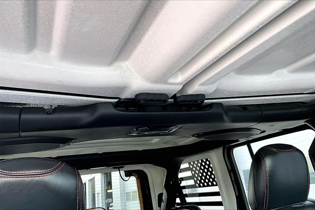 Thumbnail: 2023 Jeep Wrangler - 31