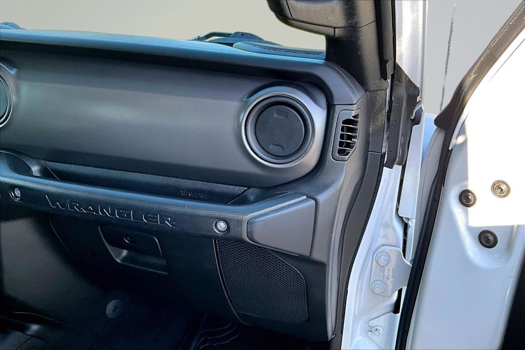 Thumbnail: 2023 Jeep Wrangler - 25