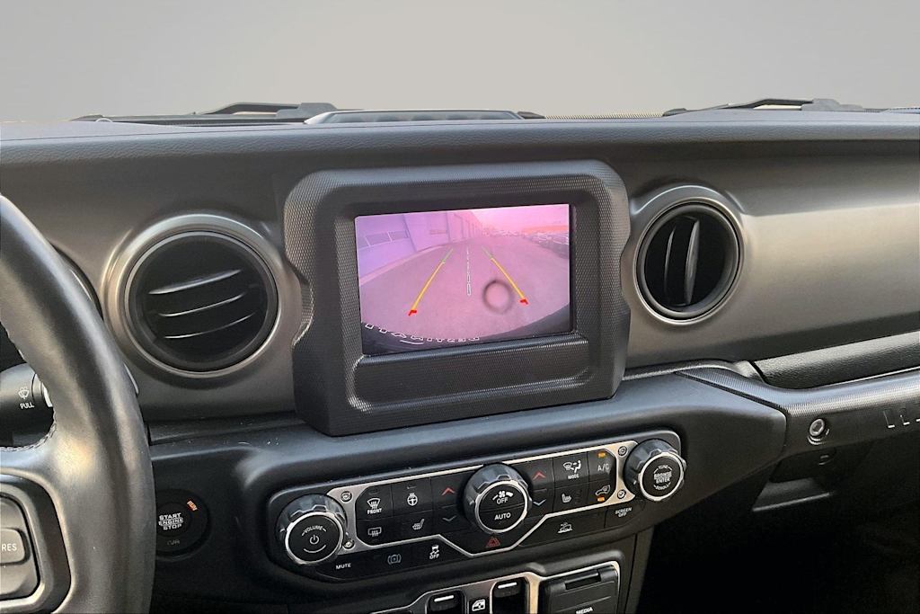 Thumbnail: 2023 Jeep Wrangler - 27
