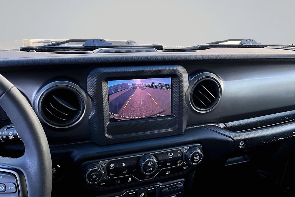 Thumbnail: 2023 Jeep Wrangler - 27