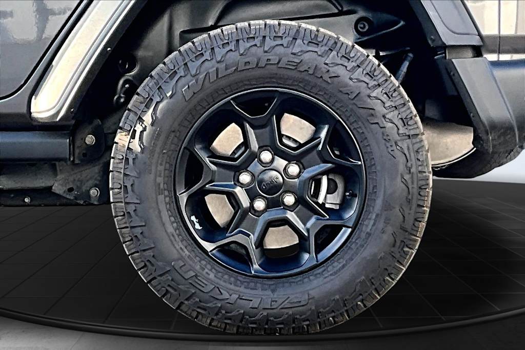 Thumbnail: 2023 Jeep Wrangler - 36