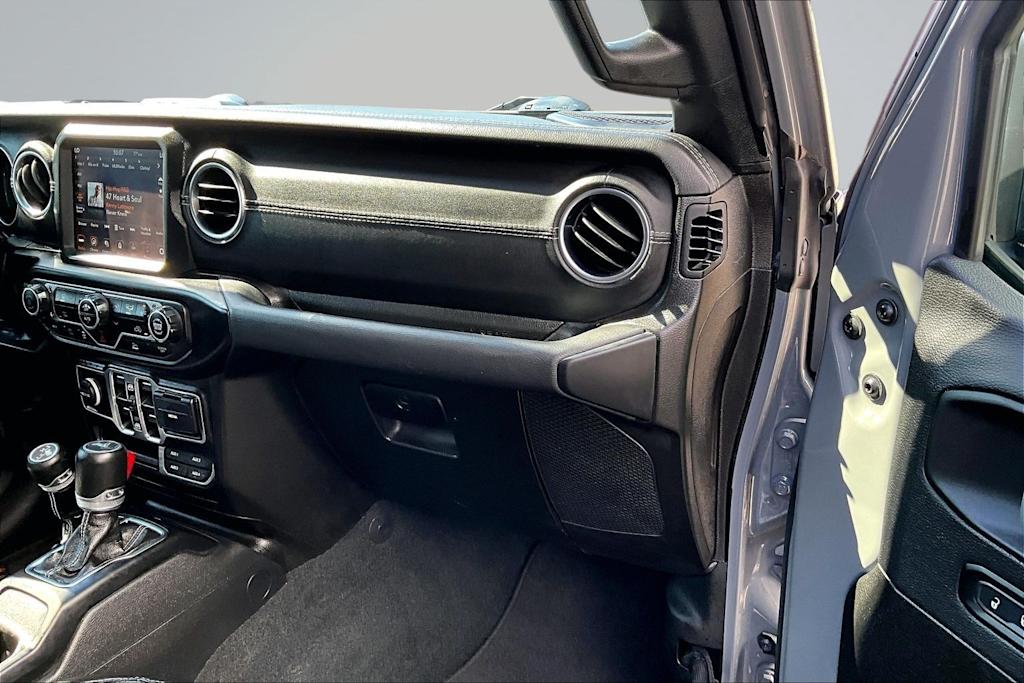 Thumbnail: 2023 Jeep Wrangler - 24