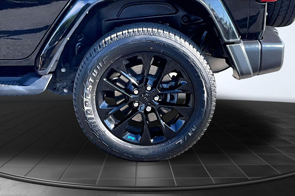 Thumbnail: 2023 Jeep Wrangler - 36