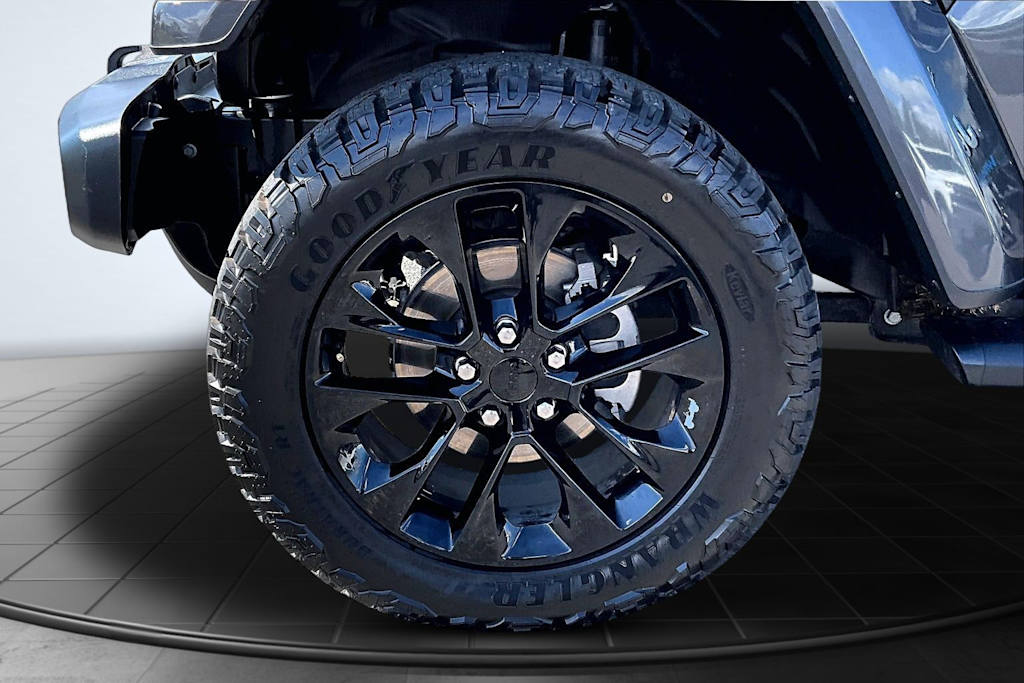 Thumbnail: 2021 Jeep Wrangler - 7