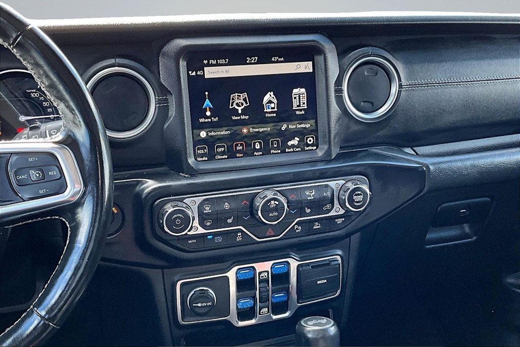 Thumbnail: 2021 Jeep Wrangler - 21