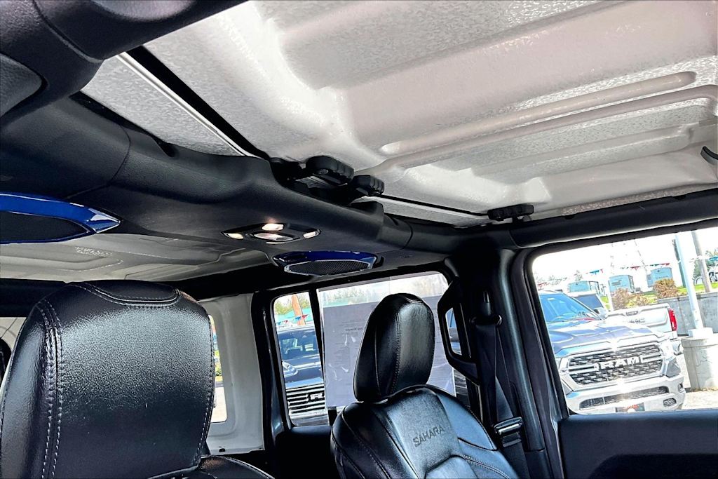 Thumbnail: 2021 Jeep Wrangler - 30