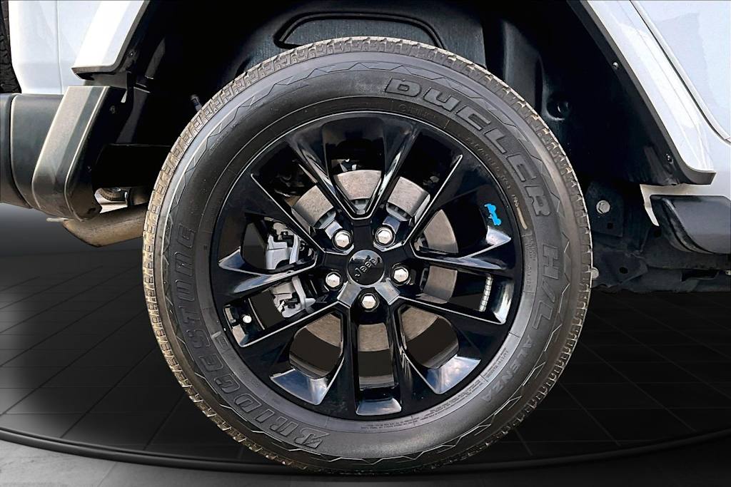 Thumbnail: 2023 Jeep Wrangler - 35