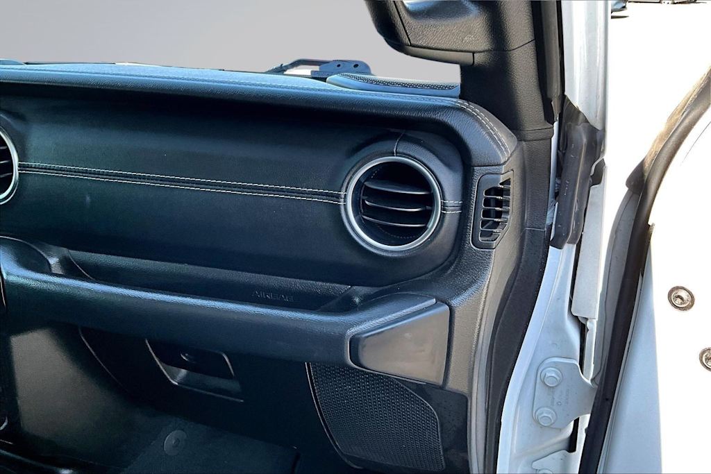 Thumbnail: 2023 Jeep Wrangler - 25