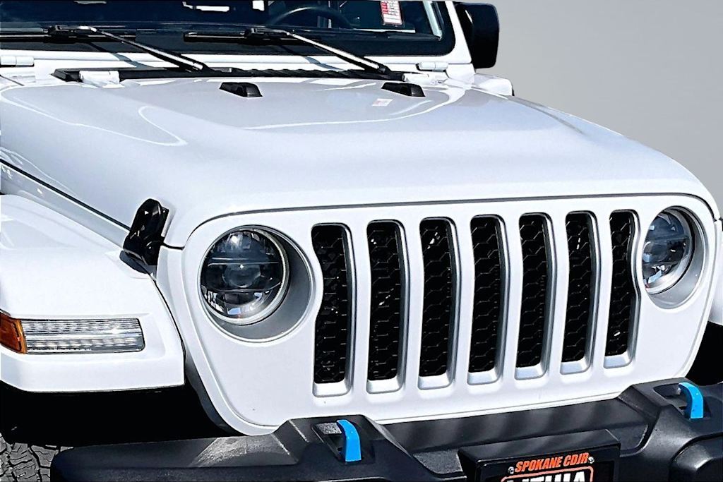 Thumbnail: 2023 Jeep Wrangler - 33