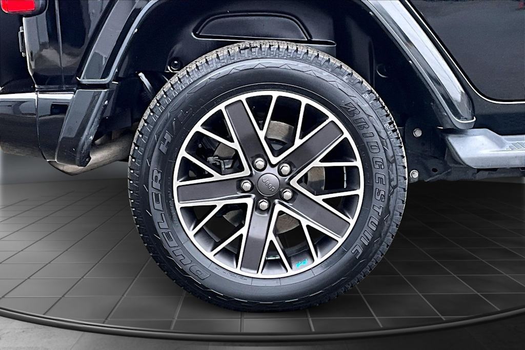 Thumbnail: 2022 Jeep Wrangler - 36