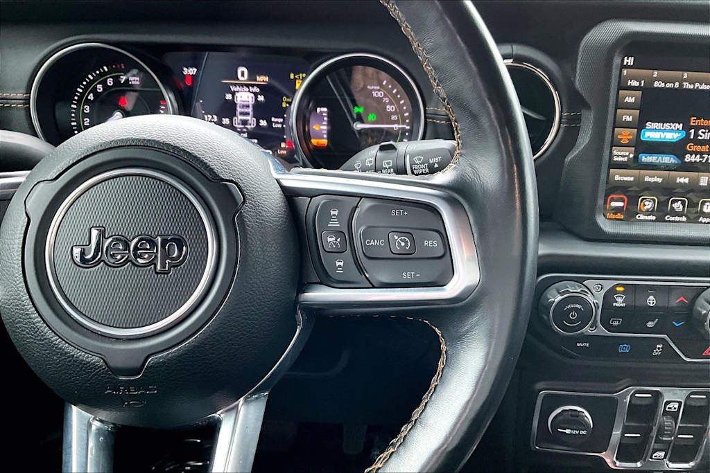 Thumbnail: 2022 Jeep Wrangler - 27
