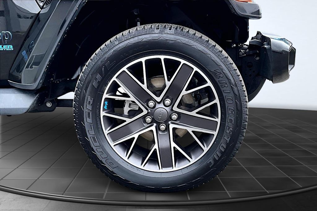Thumbnail: 2022 Jeep Wrangler - 34