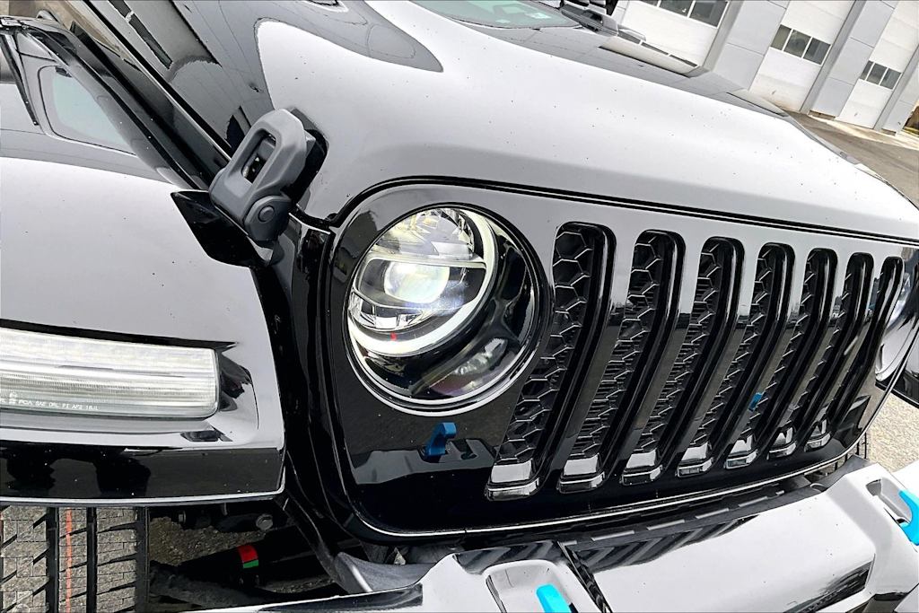 Thumbnail: 2022 Jeep Wrangler - 7