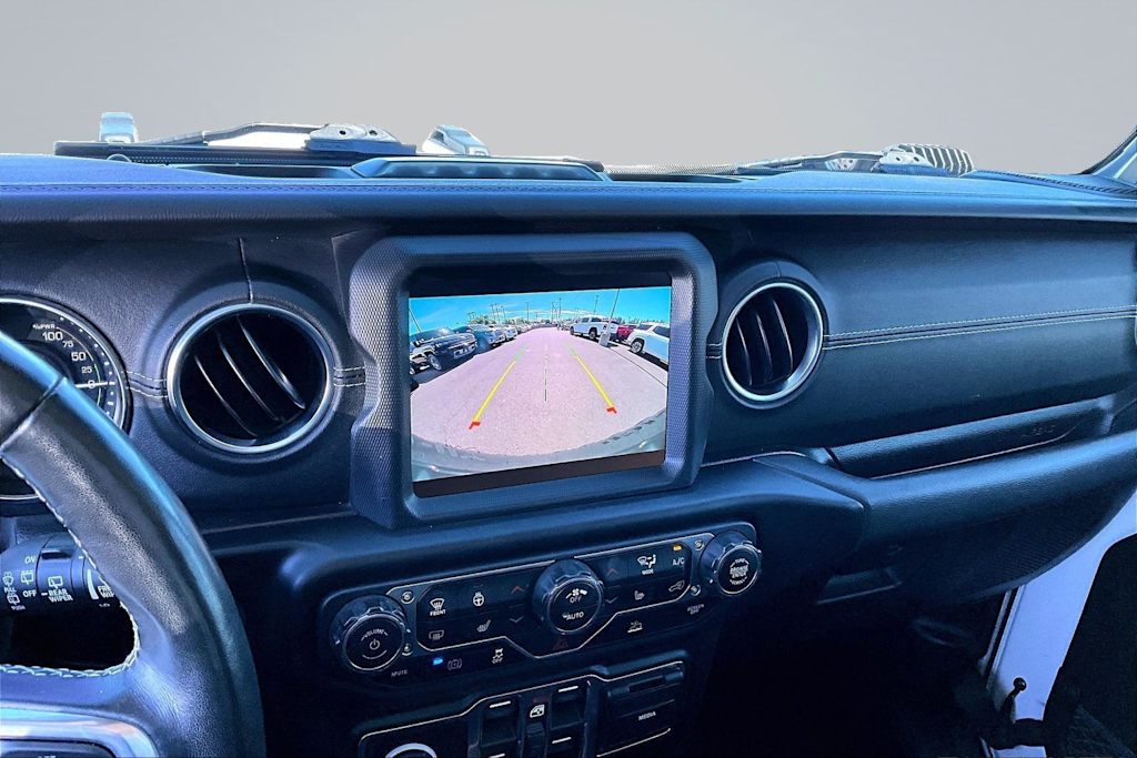 Thumbnail: 2023 Jeep Wrangler - 28