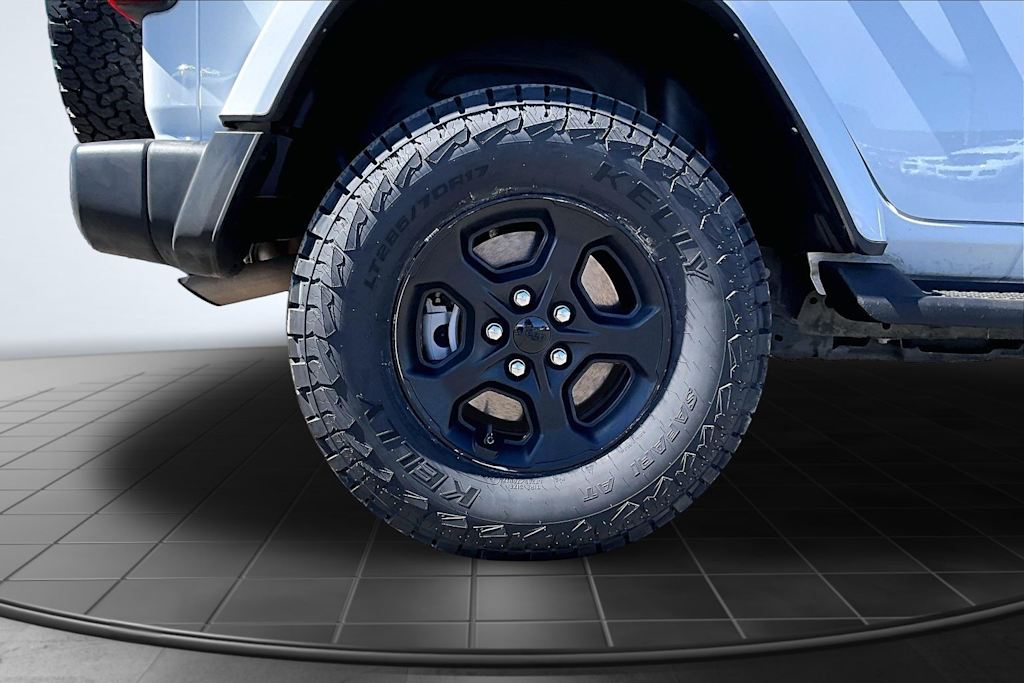 Thumbnail: 2023 Jeep Wrangler - 35