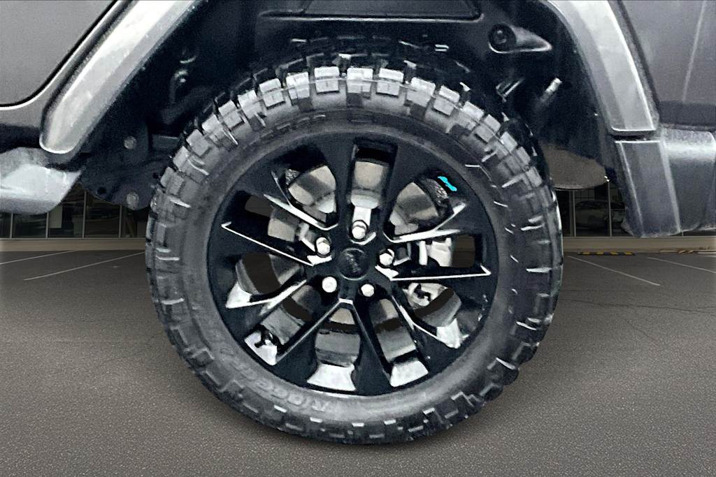 Thumbnail: 2023 Jeep Wrangler - 36