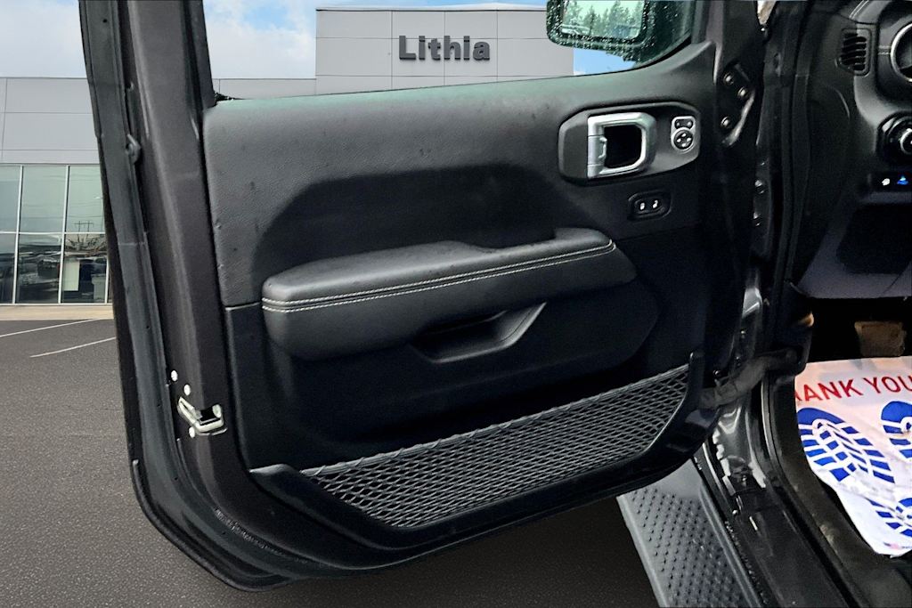 Thumbnail: 2023 Jeep Wrangler - 29