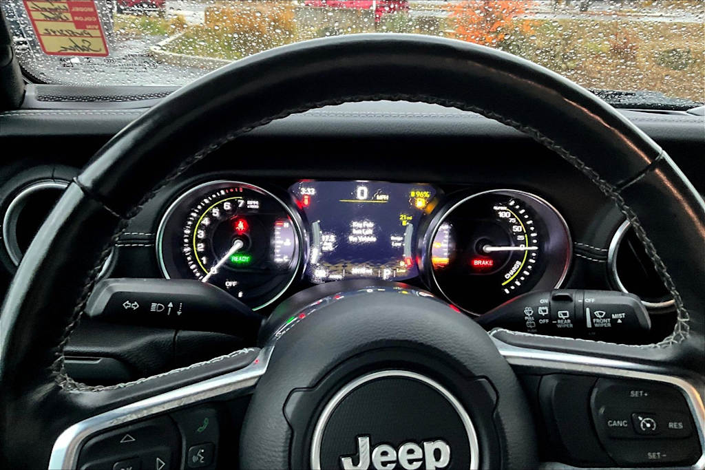 Thumbnail: 2023 Jeep Wrangler - 18