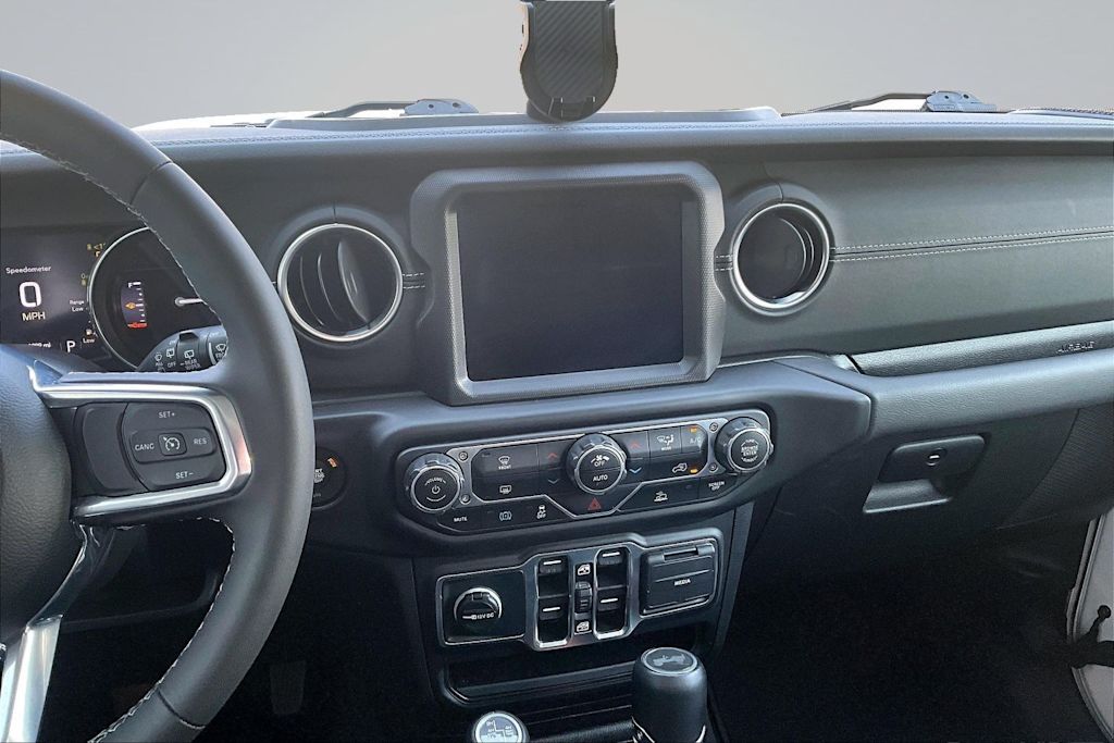 Thumbnail: 2023 Jeep Wrangler - 15