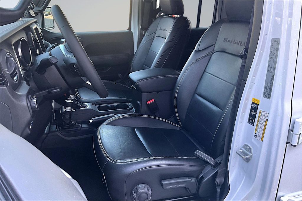 Thumbnail: 2023 Jeep Wrangler - 11
