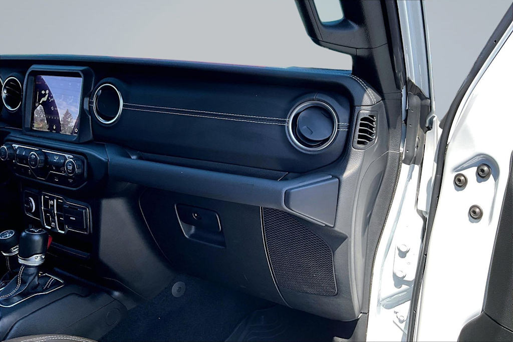 Thumbnail: 2023 Jeep Wrangler - 25