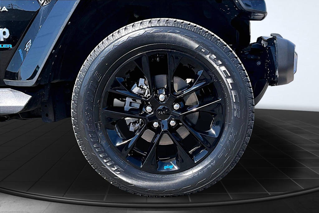 Thumbnail: 2023 Jeep Wrangler - 34