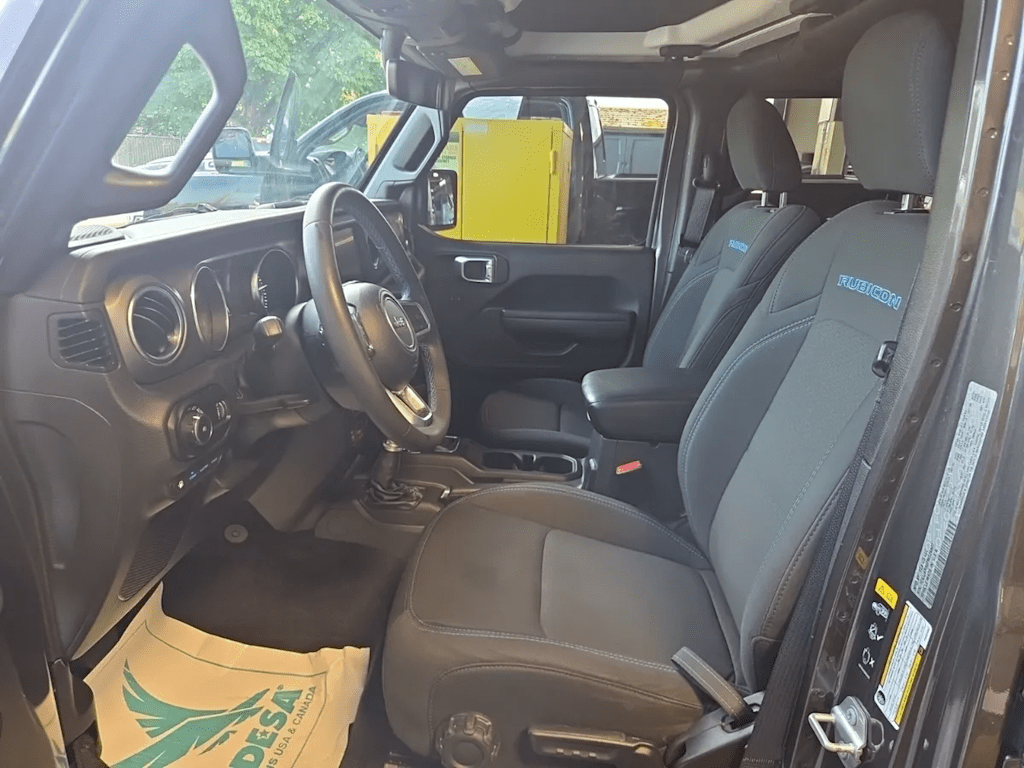 Thumbnail: 2023 Jeep Wrangler - 5