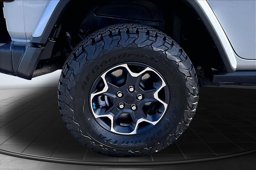 Thumbnail: 2023 Jeep Wrangler - 35