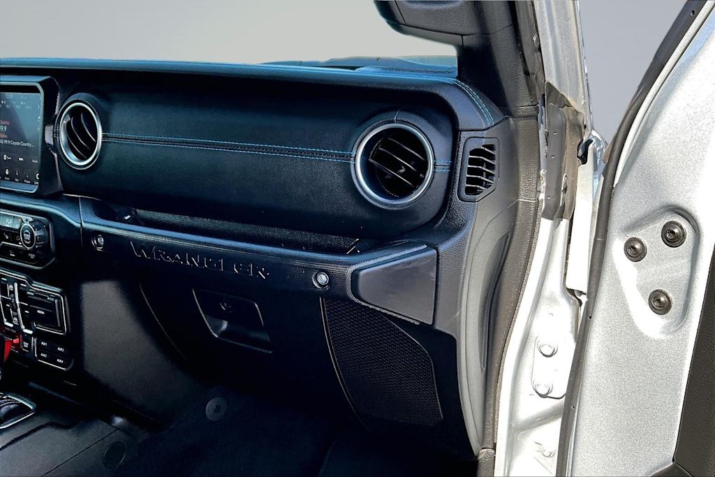Thumbnail: 2023 Jeep Wrangler - 24
