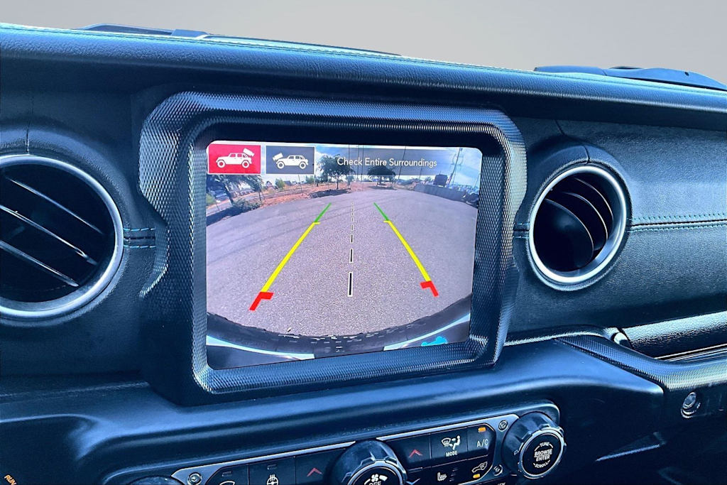Thumbnail: 2023 Jeep Wrangler - 27