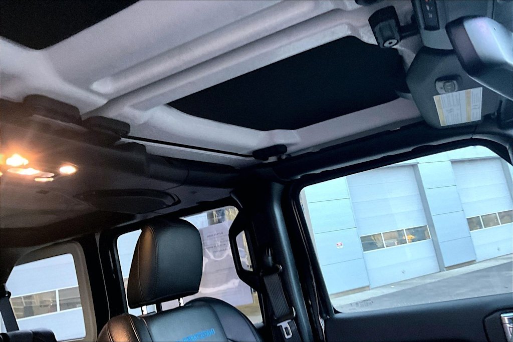 Thumbnail: 2023 Jeep Wrangler - 30
