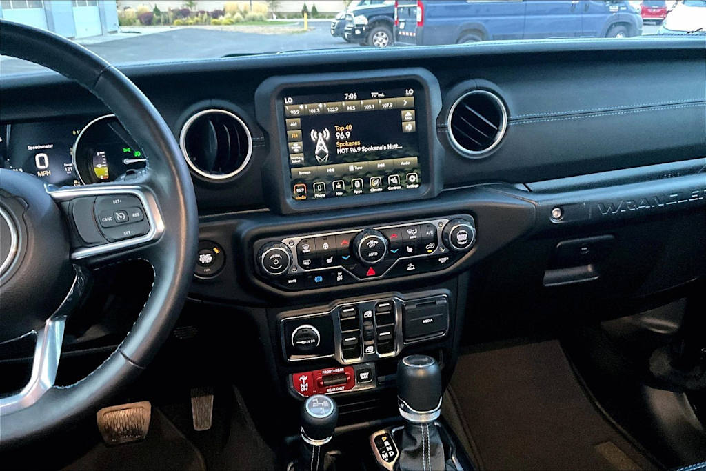 Thumbnail: 2023 Jeep Wrangler - 16
