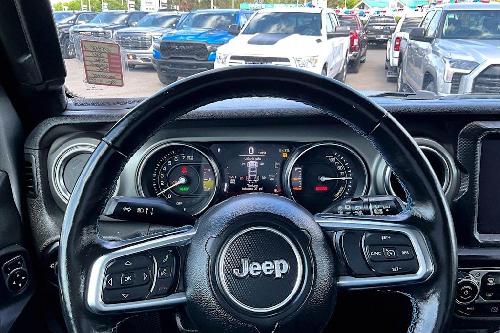 Thumbnail: 2021 Jeep Wrangler - 21