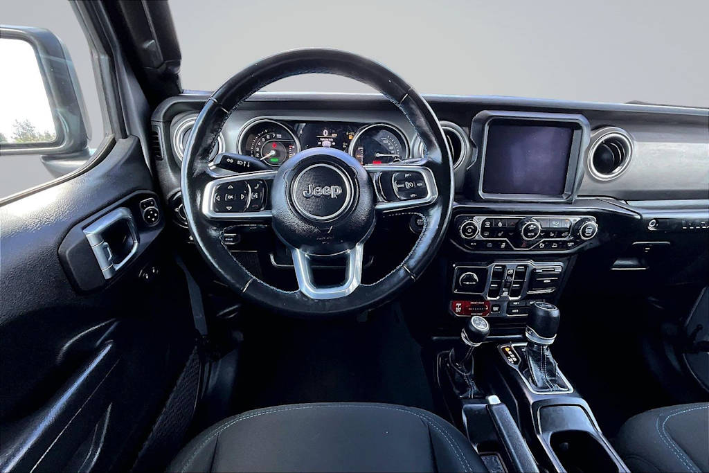 Thumbnail: 2021 Jeep Wrangler - 14