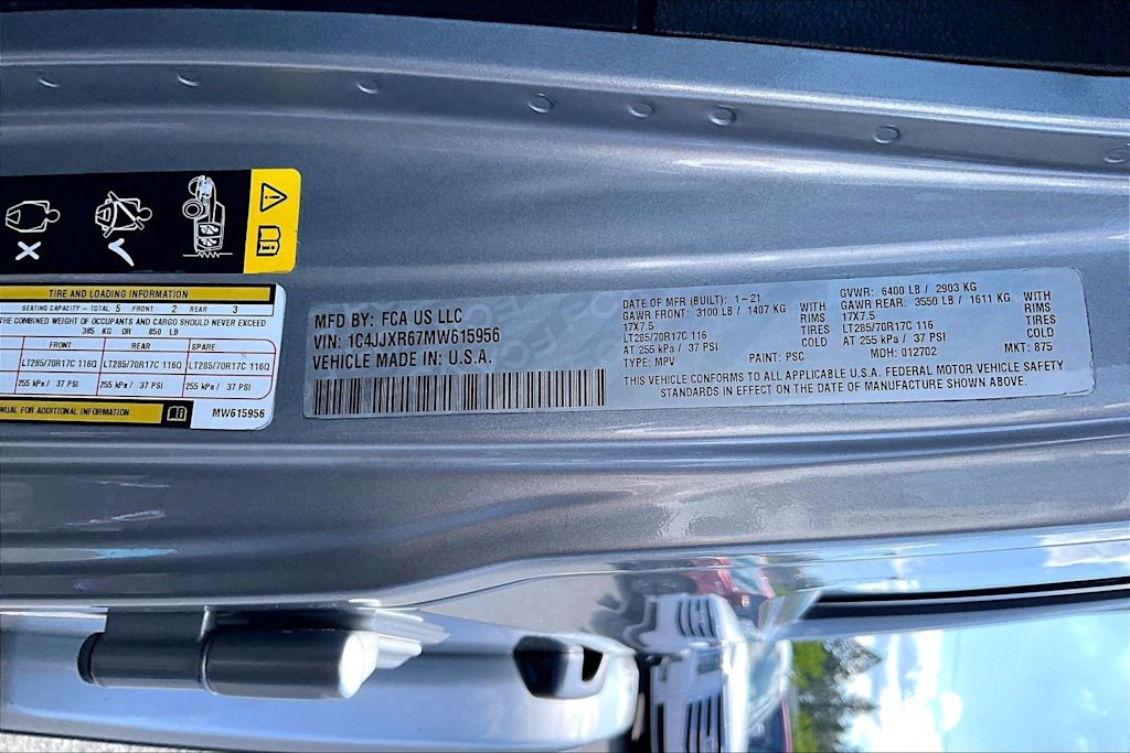 Thumbnail: 2021 Jeep Wrangler - 22
