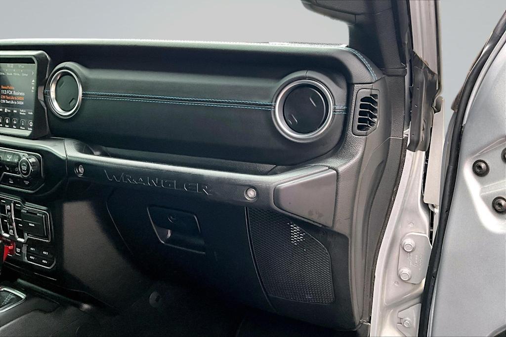 Thumbnail: 2023 Jeep Wrangler - 24