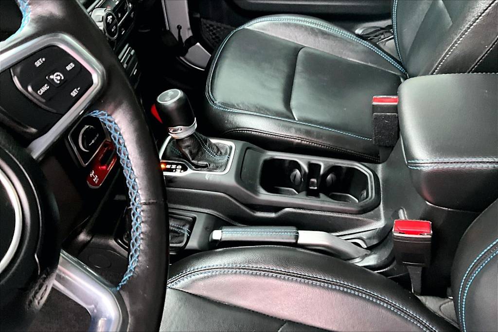 Thumbnail: 2023 Jeep Wrangler - 15