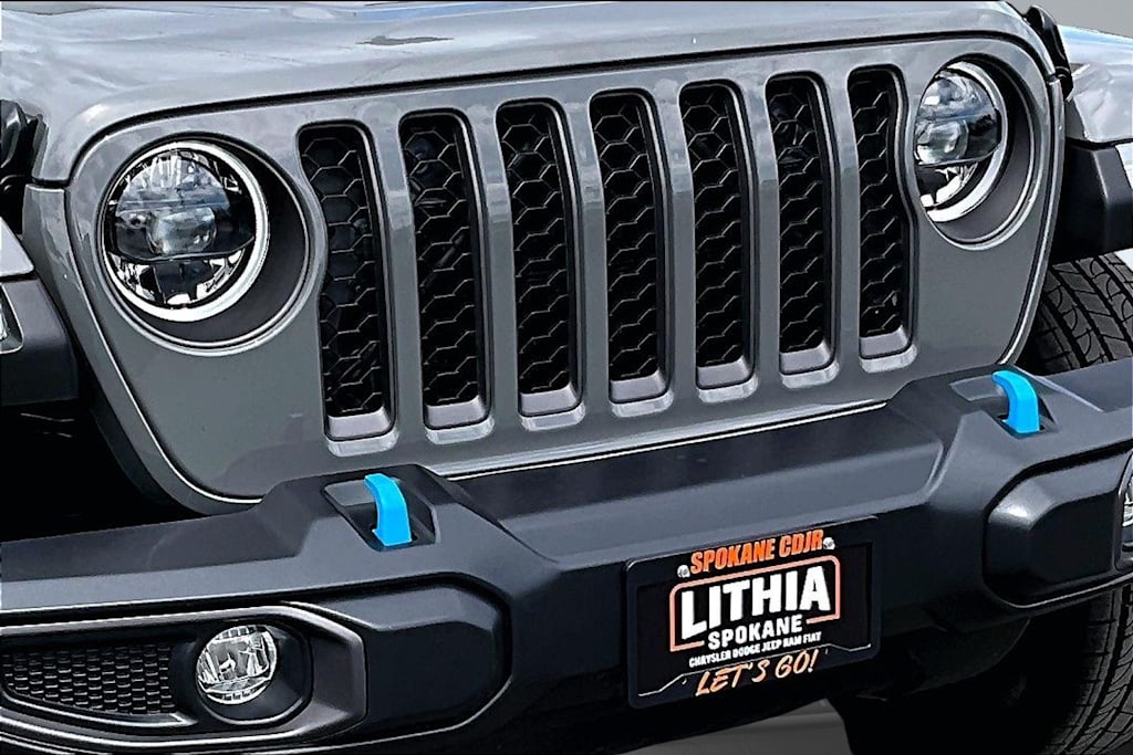 Thumbnail: 2023 Jeep Wrangler - 33