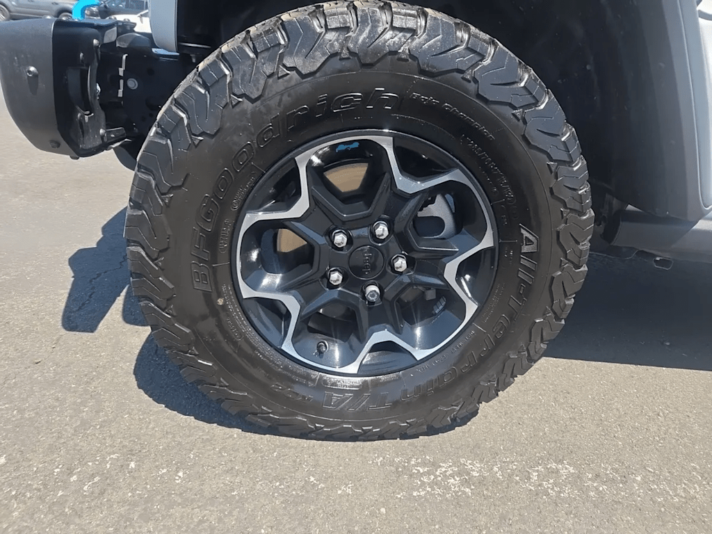 Thumbnail: 2023 Jeep Wrangler - 3