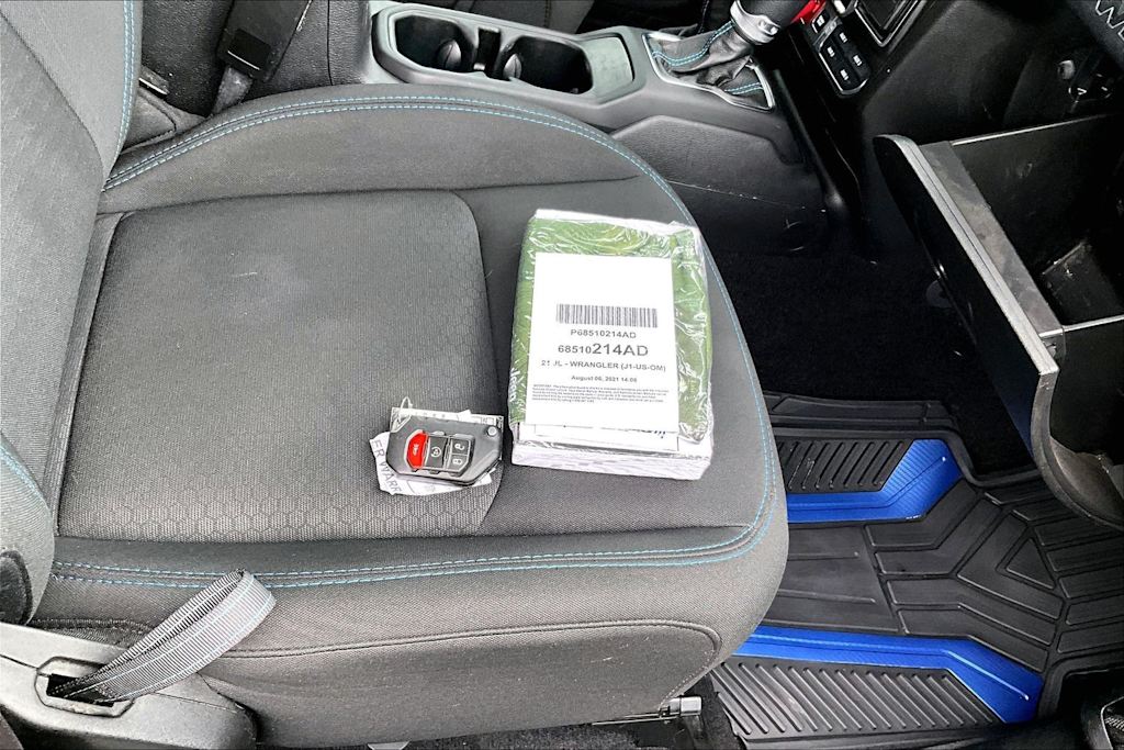 Thumbnail: 2021 Jeep Wrangler - 22