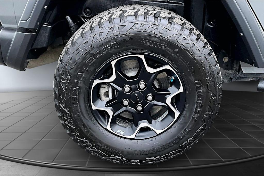 Thumbnail: 2021 Jeep Wrangler - 35