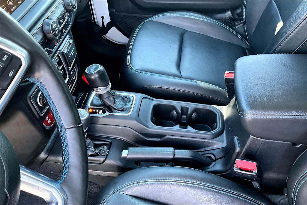 Thumbnail: 2023 Jeep Wrangler - 16
