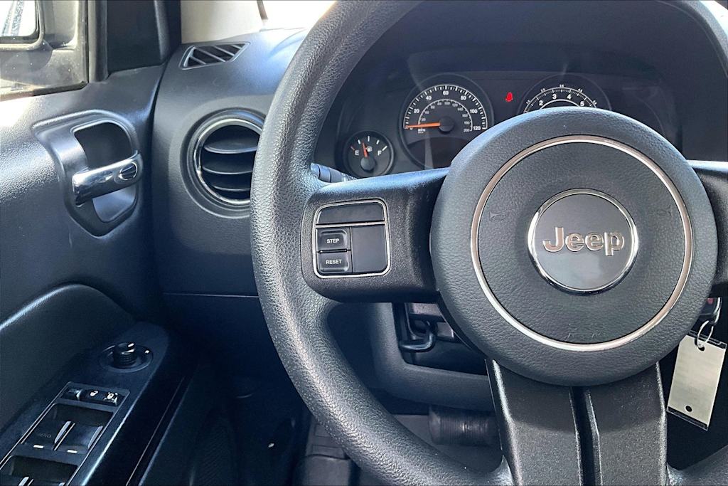 Thumbnail: 2017 Jeep Compass - 26