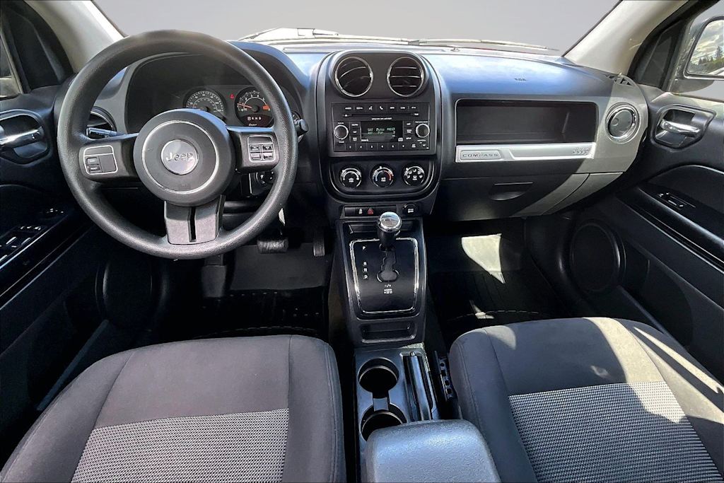 Thumbnail: 2017 Jeep Compass - 9