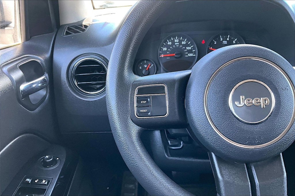 Thumbnail: 2012 Jeep Compass - 26