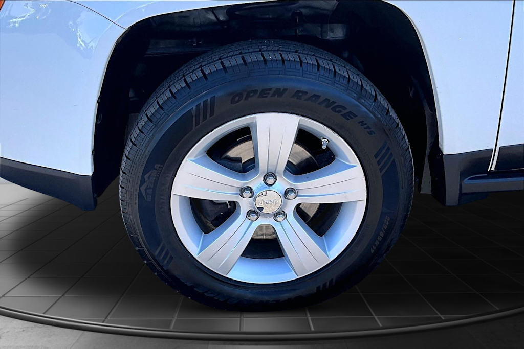 Thumbnail: 2012 Jeep Compass - 7