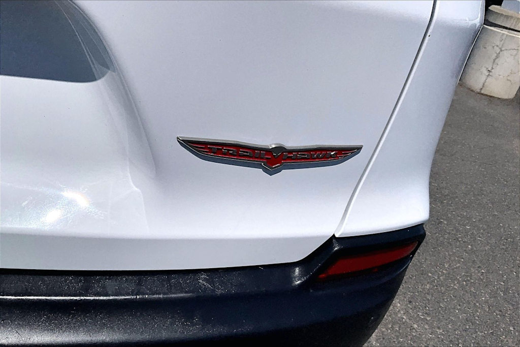 Thumbnail: 2020 Jeep Cherokee - 7