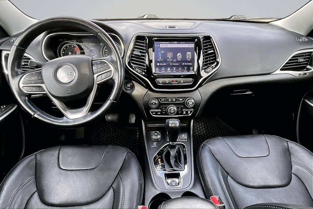 Thumbnail: 2021 Jeep Cherokee - 10