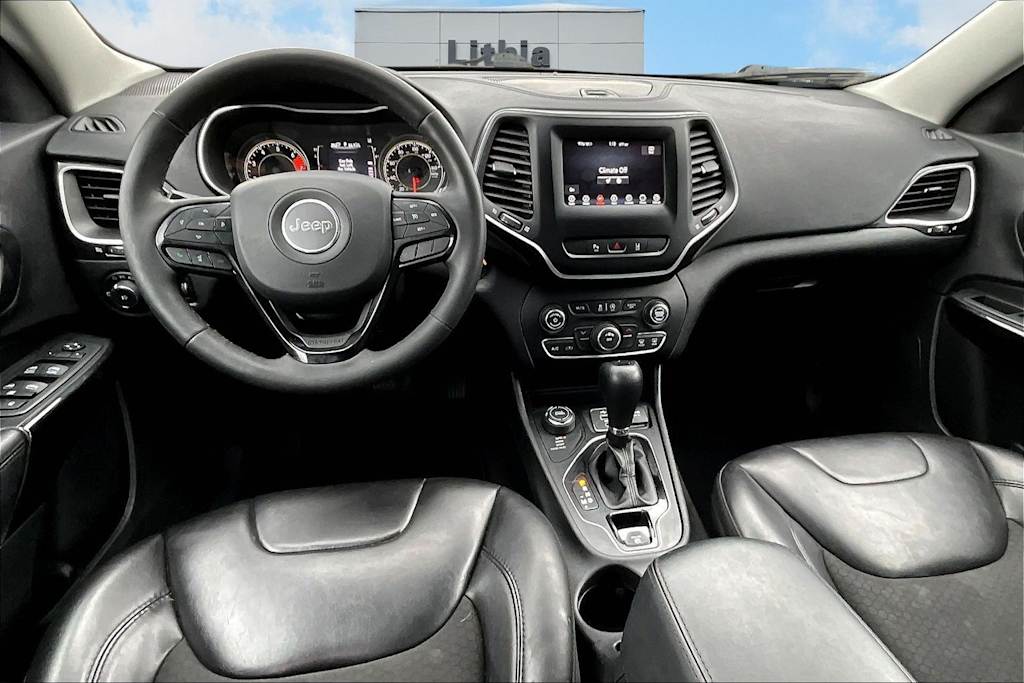 Thumbnail: 2021 Jeep Cherokee - 10