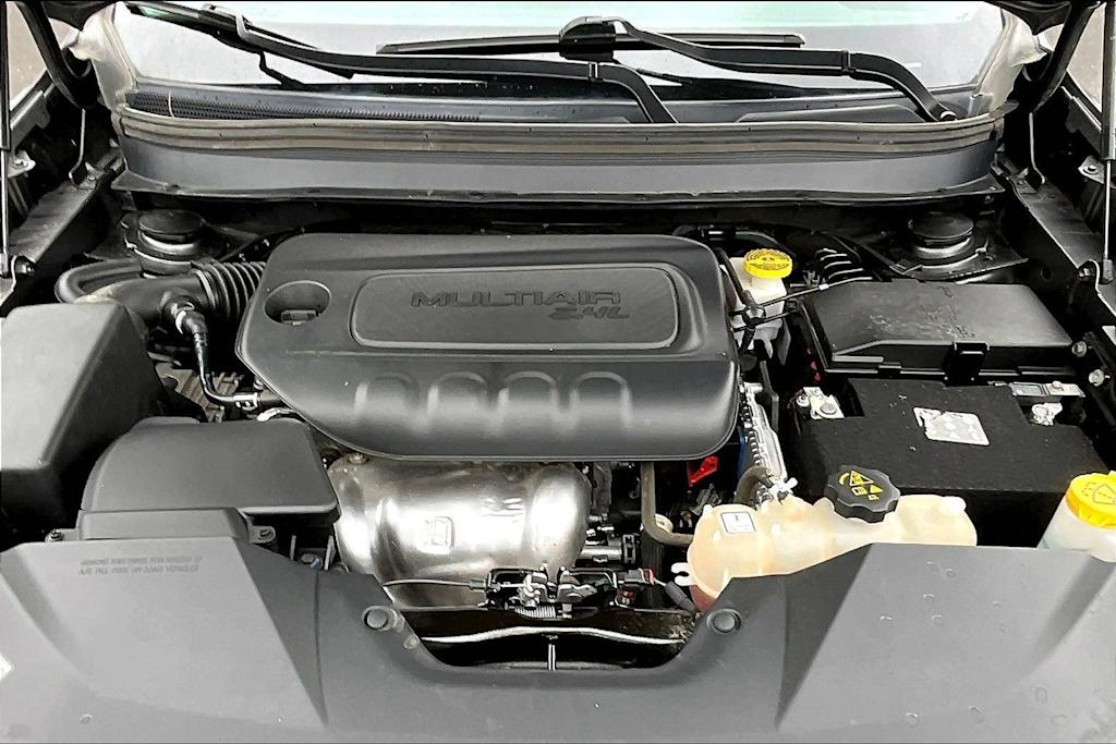 Thumbnail: 2021 Jeep Cherokee - 9